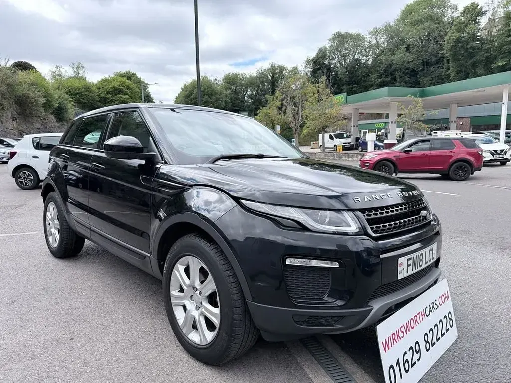 Used Land Rover Range Rover evoque SE 150 HP (110 kW) 2018 Black Estate