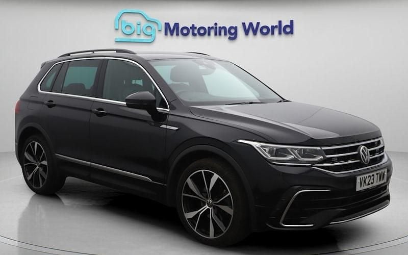 Used 2023 VW Tiguan R-line SUV | £26,800 (Fair price) - Image 1/4