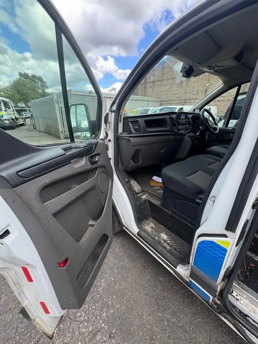 Used Ford Transit Custom 2022 White Van