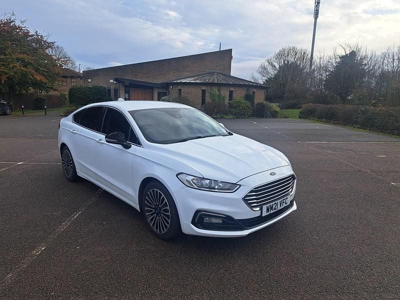 Used Ford Mondeo Titanium 2021 White Hatchback