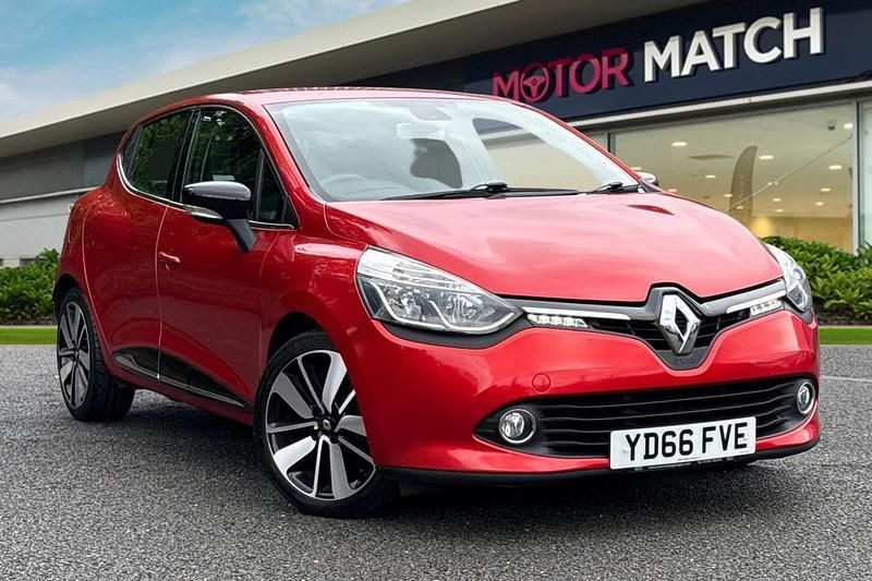 Red Used 2016 Renault Clio IV Dynamique Hatchback | £6,700 (Fair price) - Image 1/4