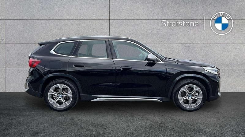 Usado BMW iX1 xLine 227 kW (309 HP) 2024 Preto SUV
