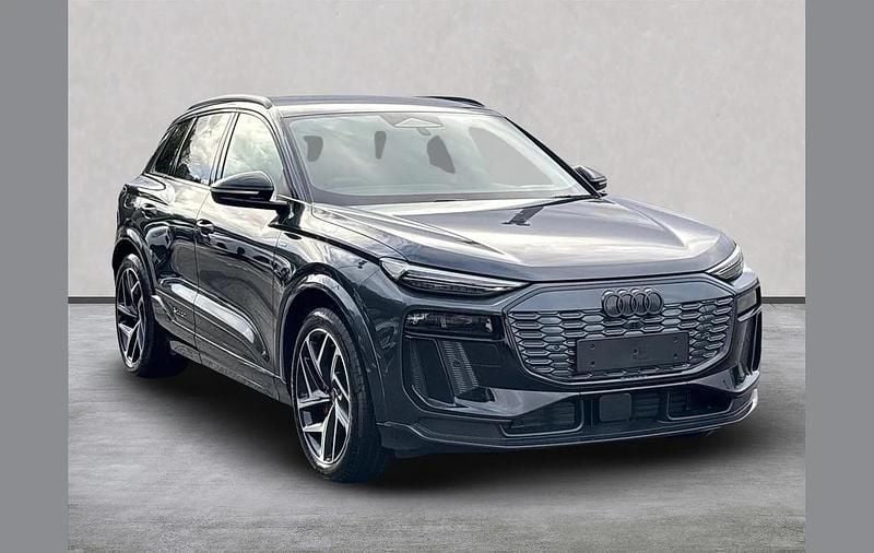 Other New 2025 Audi Q6 e-tron Advanced SUV | £69,099 - Image 1/4