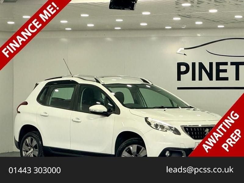 Used Peugeot 2008 Active 82 HP (60 kW) 2017 White SUV