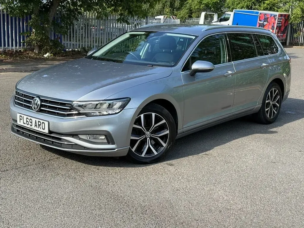 Used VW Passat SEL 2020 Silver Estate