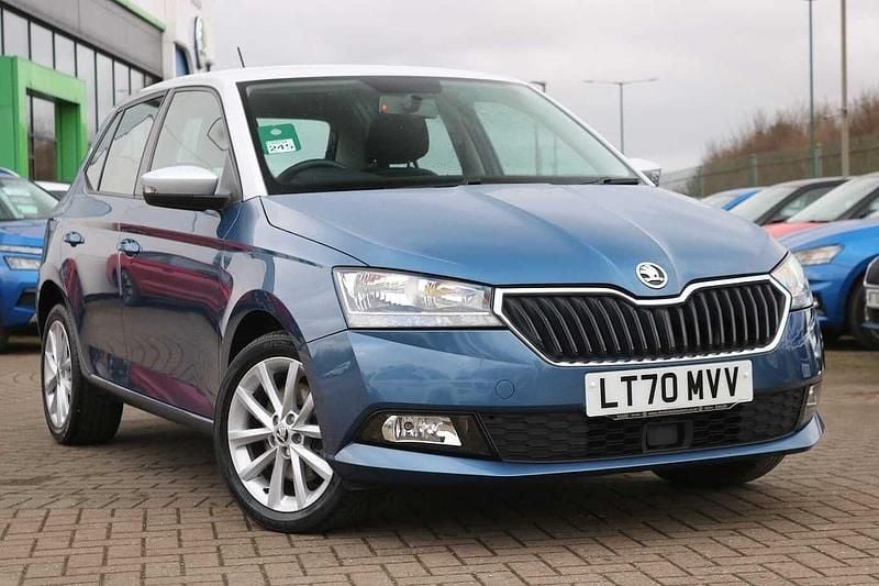 Titan blue metallic silver roof Used 2020 Skoda Fabia Colour Edition Hatchback | £12,995 (Fair price) - Image 1/4