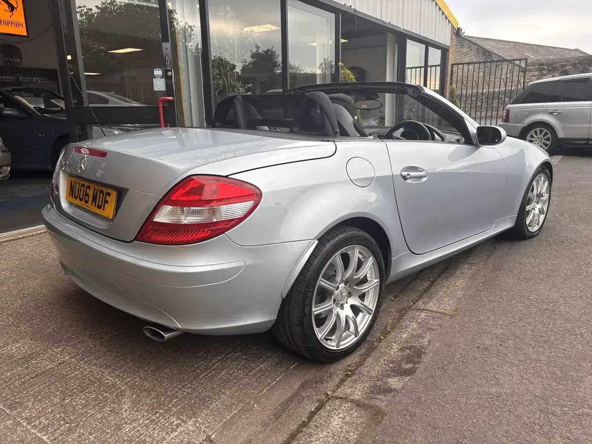 Used Mercedes SLK280 2006 Silver Cabriolet