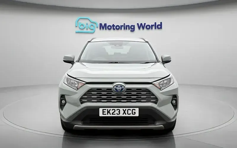 Begagnad Toyota RAV4 218 HK (160 kW) 2022 SUV