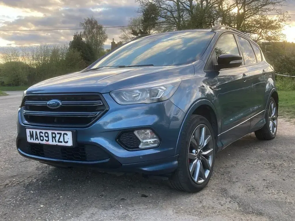 Used Ford Kuga ST-Line 150 HP (110 kW) 2019 Blue SUV