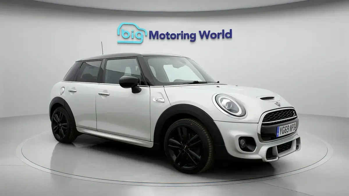 Used Mini Cooper S Hatch 192 HP (141 kW) 2019 Hatchback