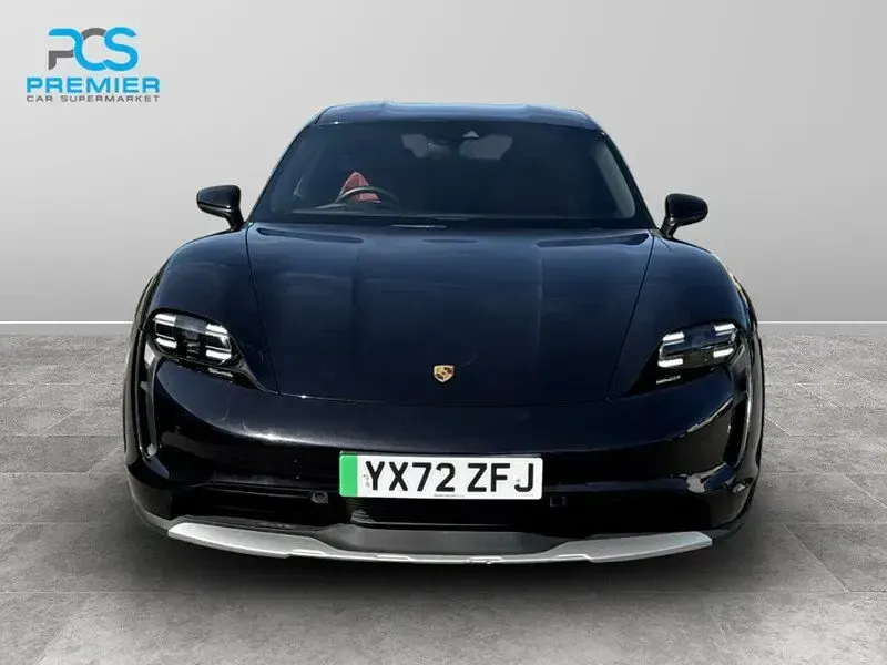 Used Porsche Taycan Performance Package 419 kW (571 HP) 2022 Black Sedan