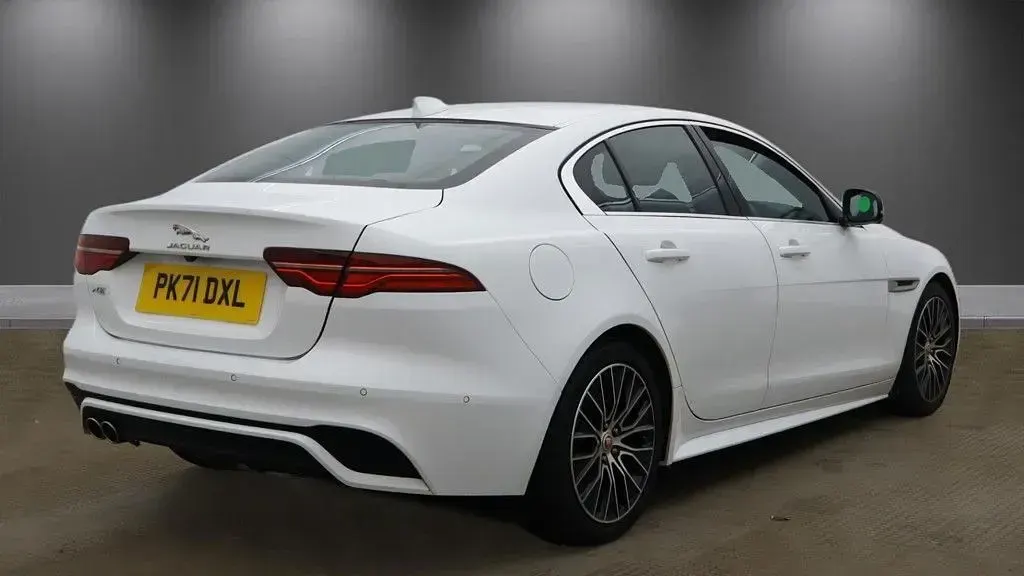 Used Jaguar XE R-Dynamic 204 HP (150 kW) 2021 White Sedan