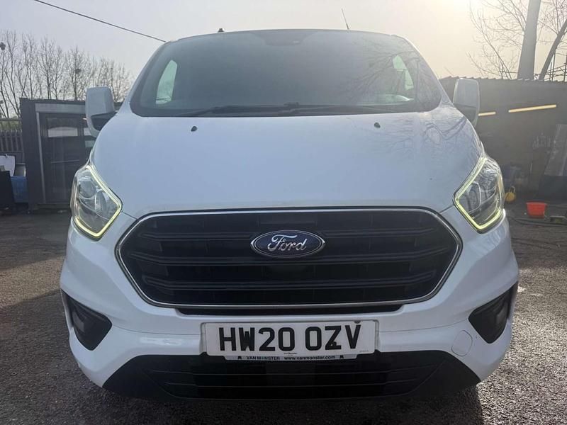 Used Ford Transit Custom Limited 2020 White