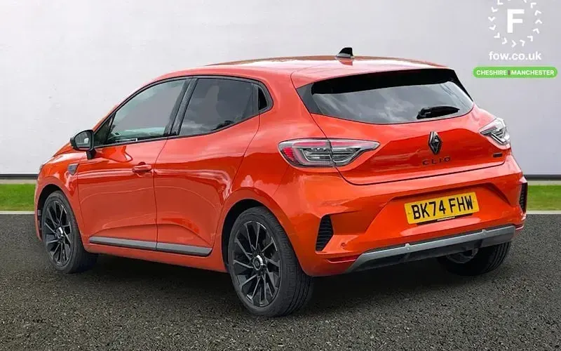 Used Renault Clio Esprit Alpine 143 HP (105 kW) 2025 Hatchback