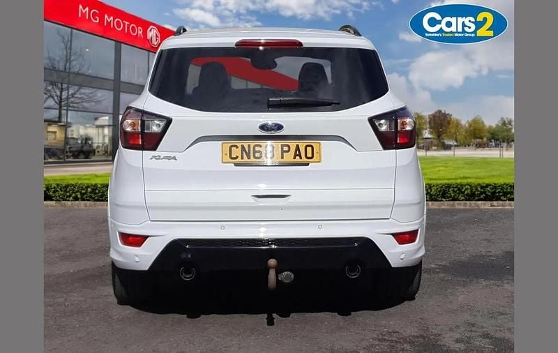 Used Ford Kuga ST-Line X 180 HP (132 kW) 2018 White SUV