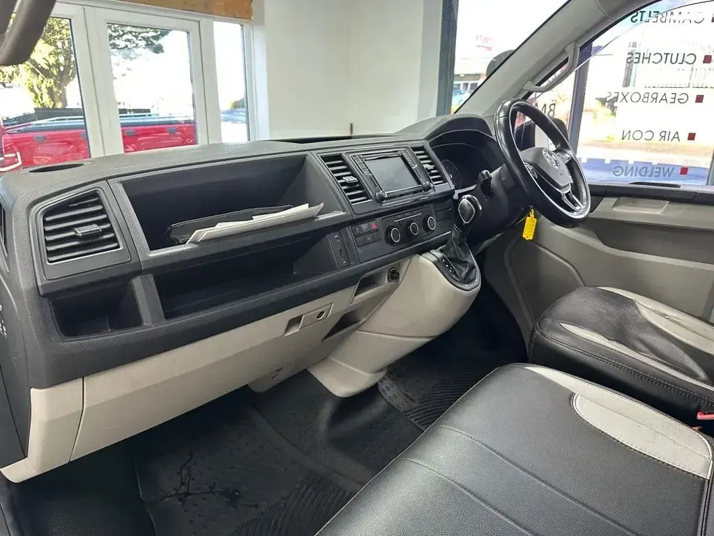 Used VW Transporter Highline 2017 White Van