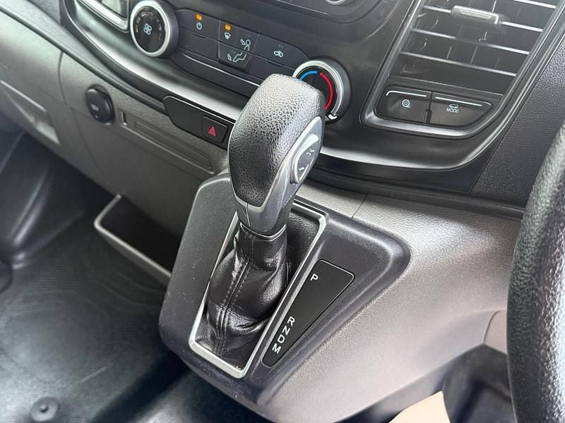 Used Ford Transit 130 HP (95 kW) 2022 Grey
