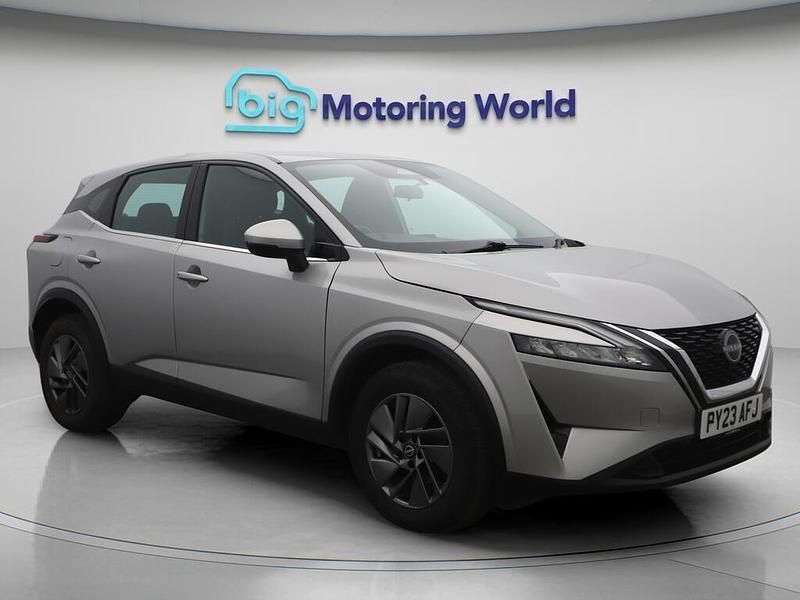 Silver Used 2023 Nissan Qashqai Acenta Premium SUV | £16,800 (Good price) - Image 1/4