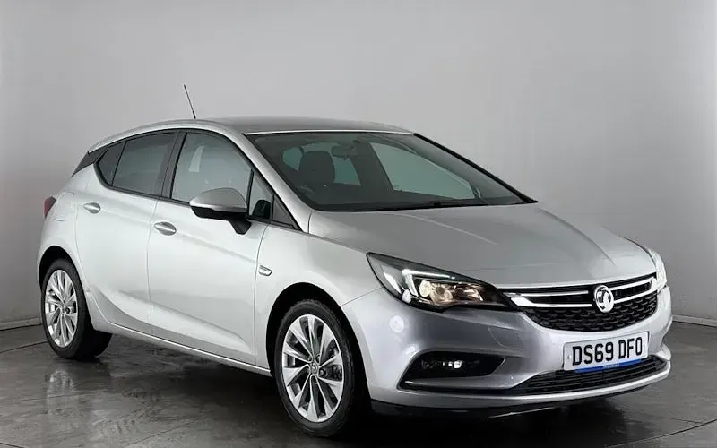 Used Vauxhall Astra 125 HP (91 kW) 2019 Hatchback