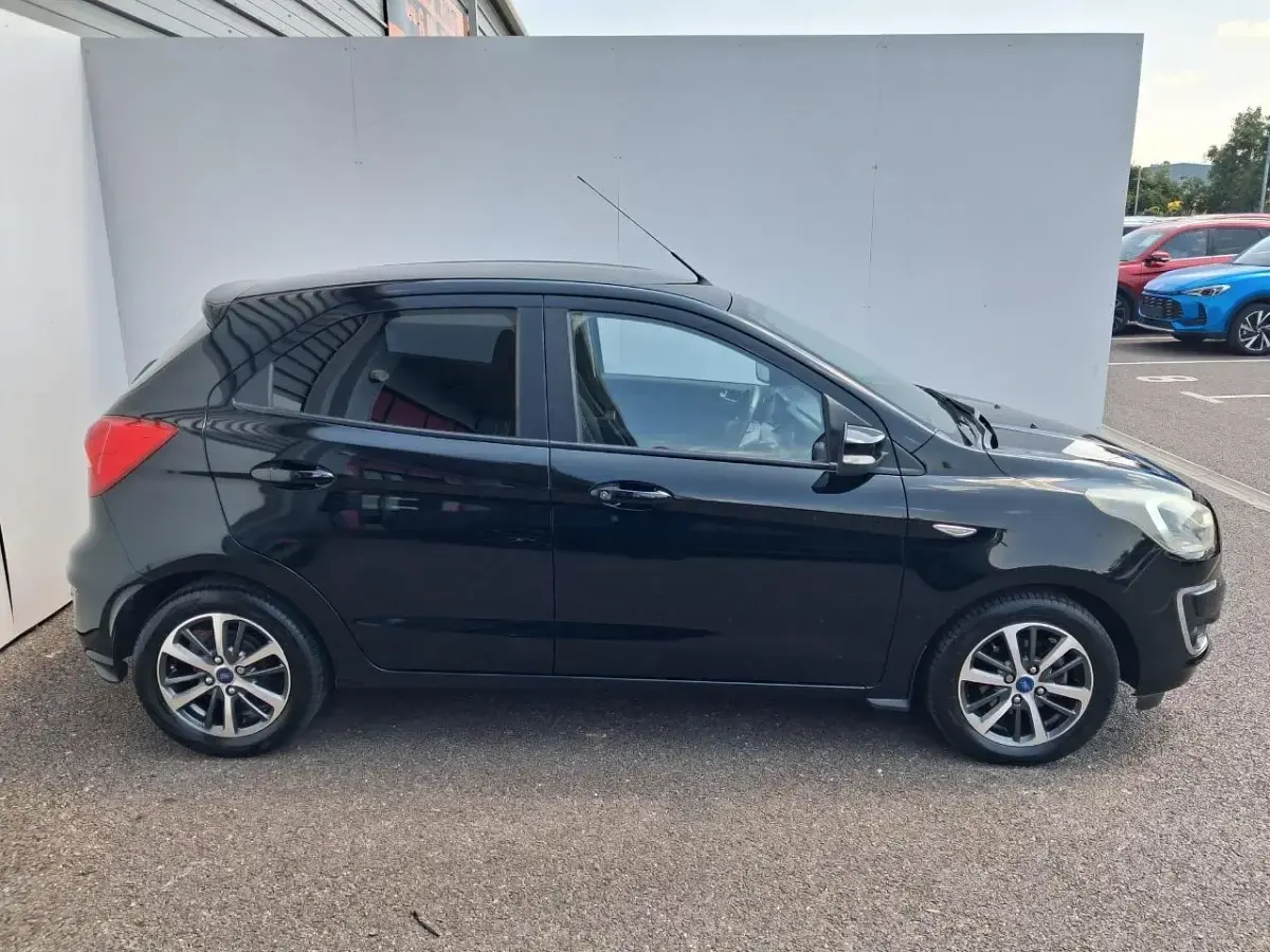 Used Ford Ka Zetec 84 HP (61 kW) 2018 Black Sedan