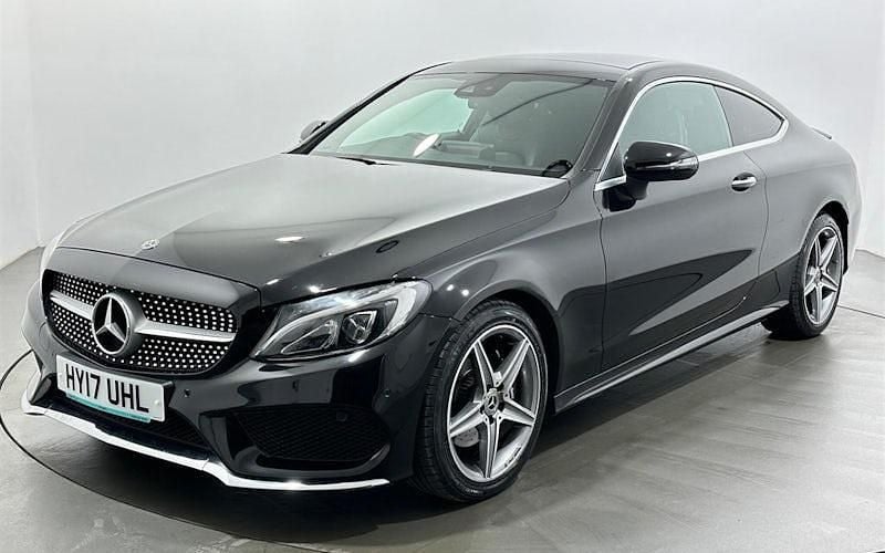 Used Mercedes C220 AMG Line Premium Plus 170 HP (125 kW) 2017 Black Coupe