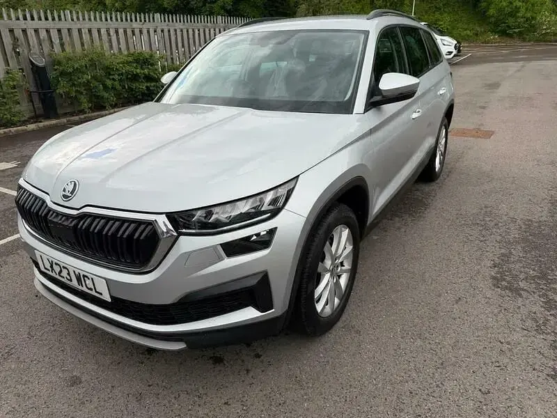 Second-hand Skoda Kodiaq SE 150 CP (110 kW) 2023 Argintiu SUV