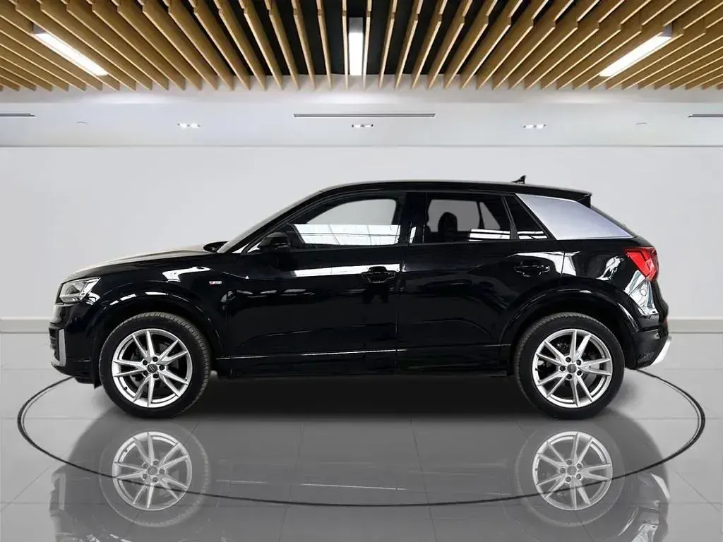 Used Audi Q2 S-Line 150 HP (110 kW) 2020 Black SUV