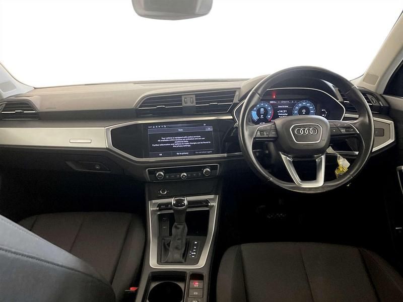 Used Audi Q3 Comfort 245 HP (180 kW) 2021 White SUV