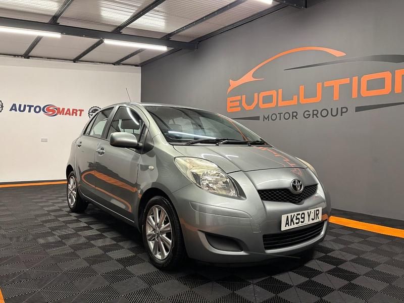 Used Toyota Yaris 2009 Silver Hatchback