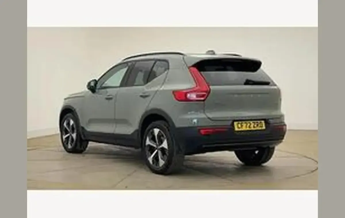 Used Volvo XC40 Ultimate 194 HP (142 kW) 2023 Green SUV