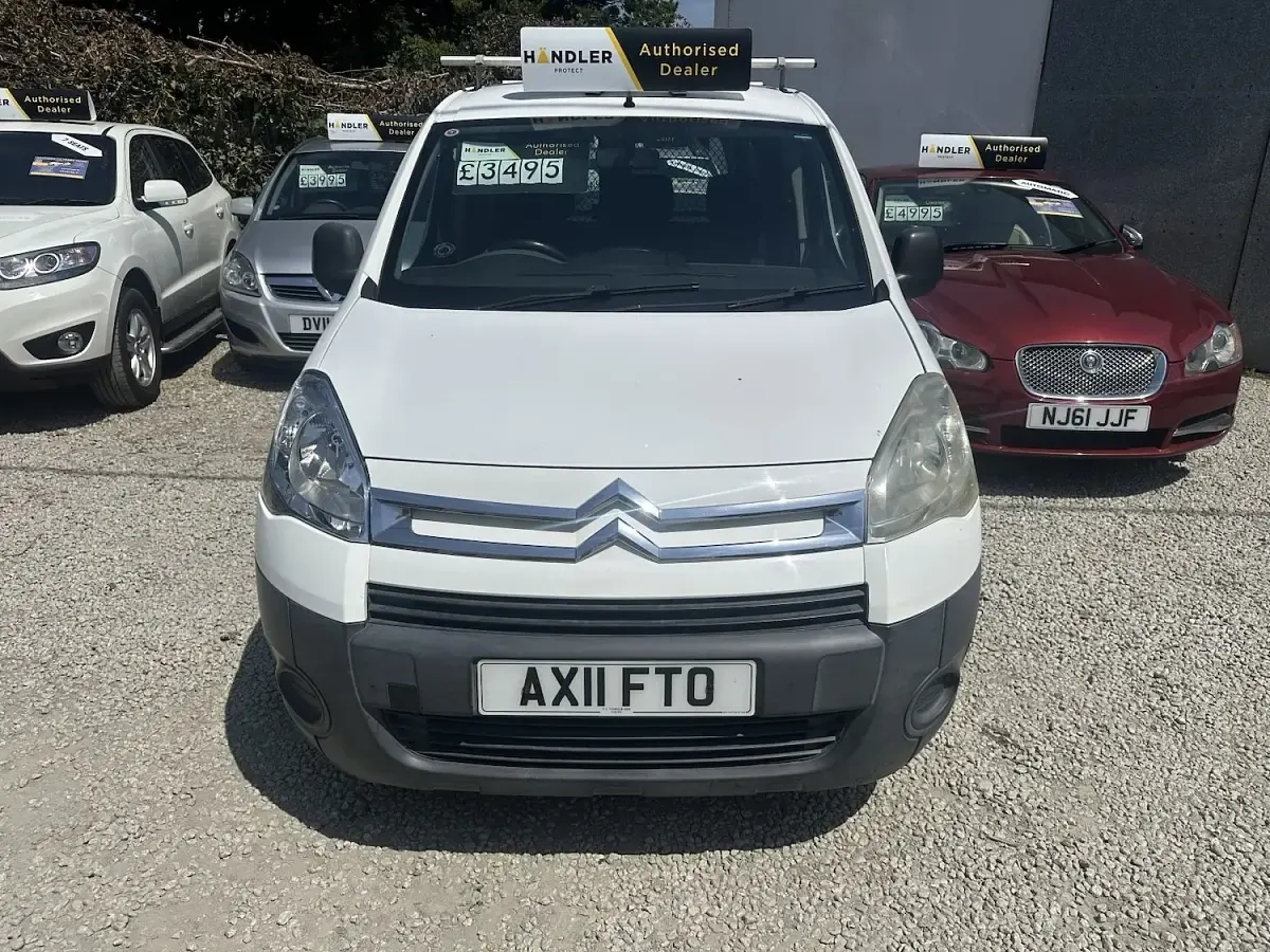Used Citroën Berlingo 2011 White MPV