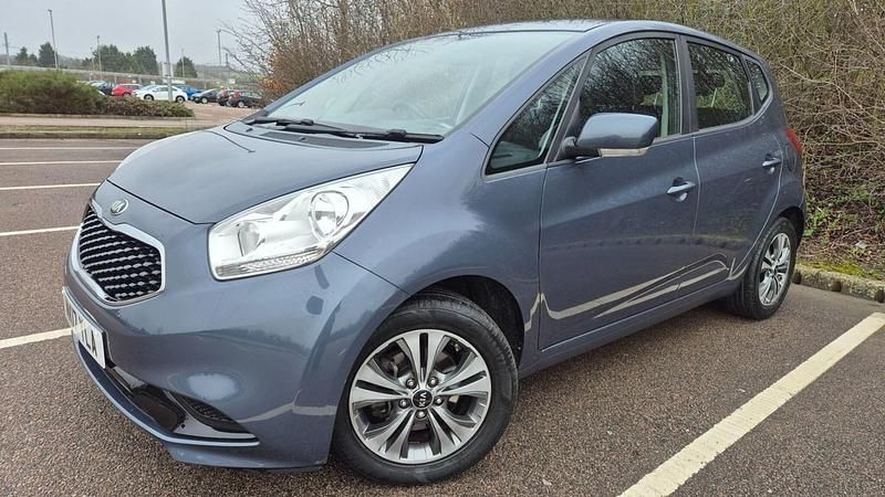 Used Kia Venga 123 HP (90 kW) 2017 Blue Hatchback
