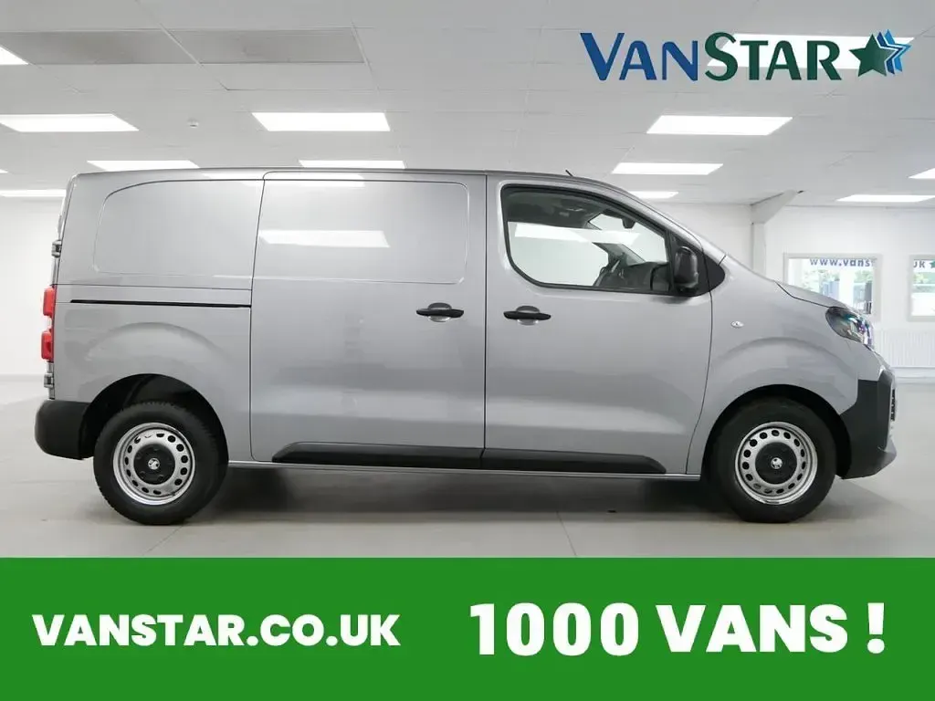 Used Vauxhall Vivaro 120 HP (88 kW) 2024 Grey MPV