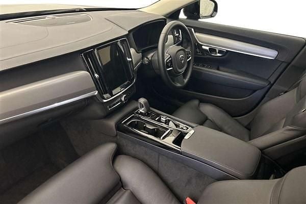 Used Volvo V90 Plus 345 HP (253 kW) 2024 Black Estate