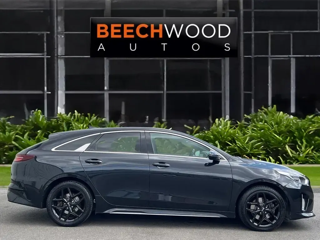 Used Kia ProCeed GT-Line 134 HP (98 kW) 2020 Black Estate
