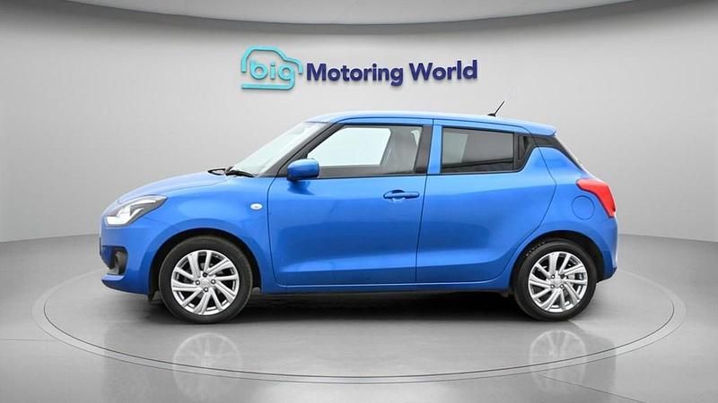 Used Suzuki Swift SZ-T 83 HP (61 kW) 2023 Blue Hatchback