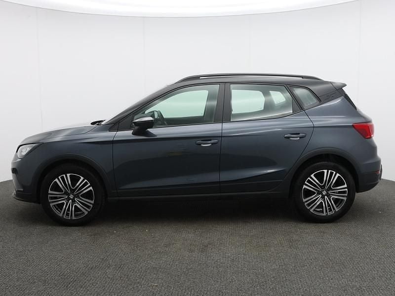 Used Seat Arona SE Technology 108 HP (79 kW) 2023 Grey SUV