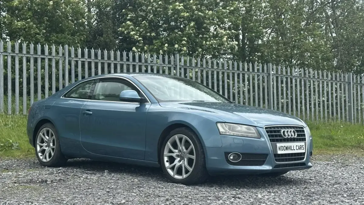 Używany Audi A5 Sport 2009 Niebieski Coupe