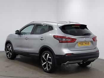 Used Nissan Qashqai N-Connecta 110 HP (80 kW) 2017 Silver SUV