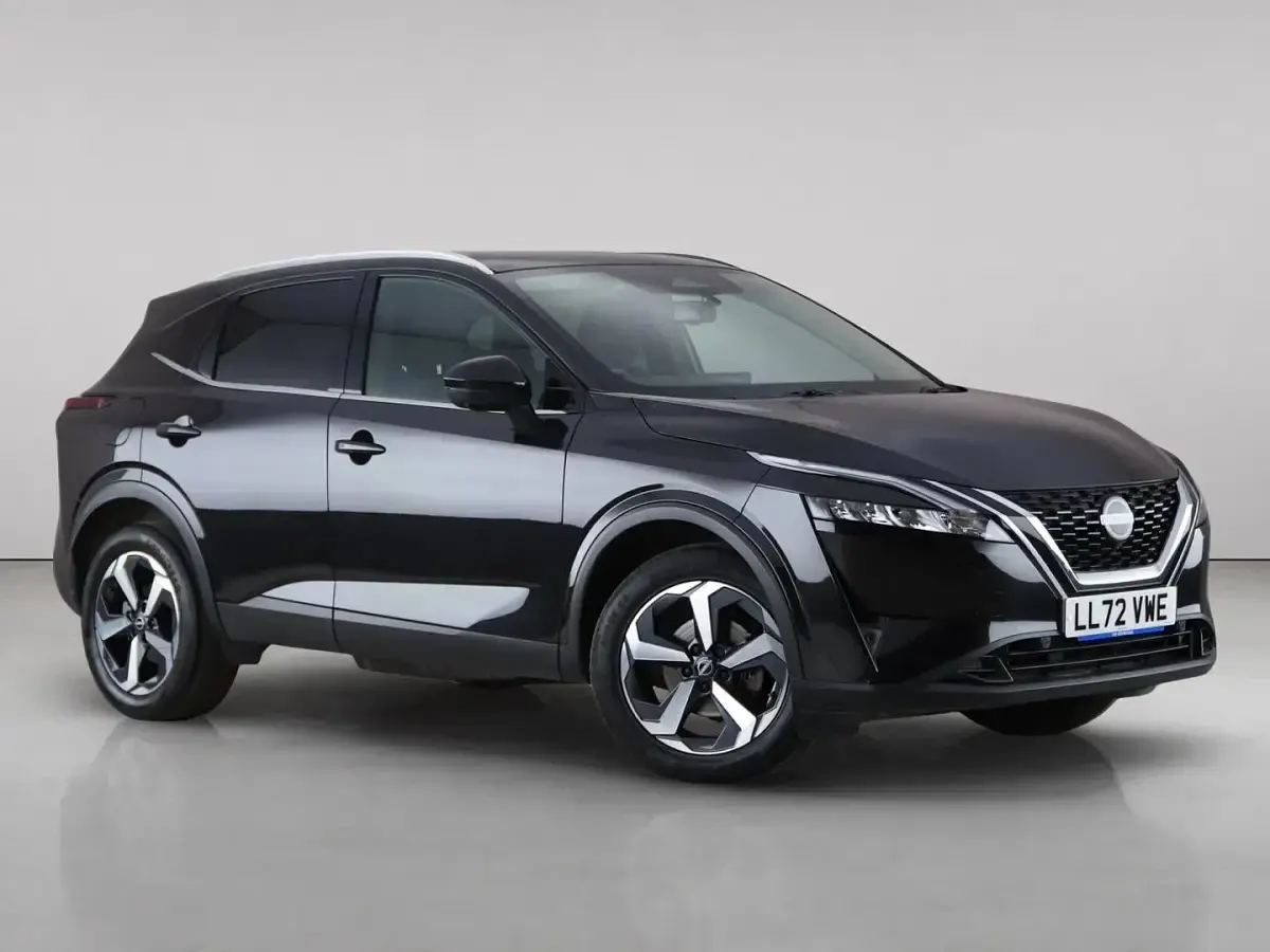 Used Nissan Qashqai N-Connecta 140 HP (102 kW) 2022 SUV
