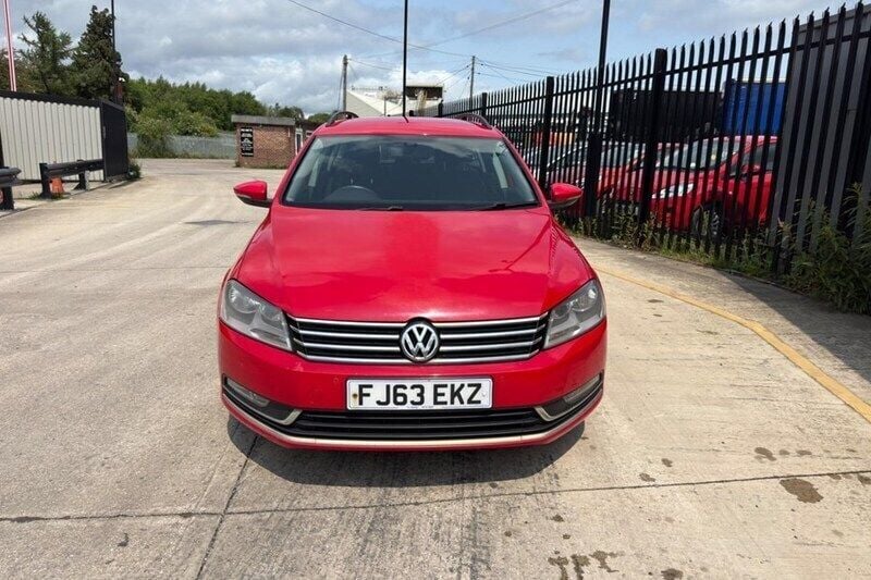 Red Used 2013 VW Passat Highline Estate | £3,000 (Good price) - Image 1/1