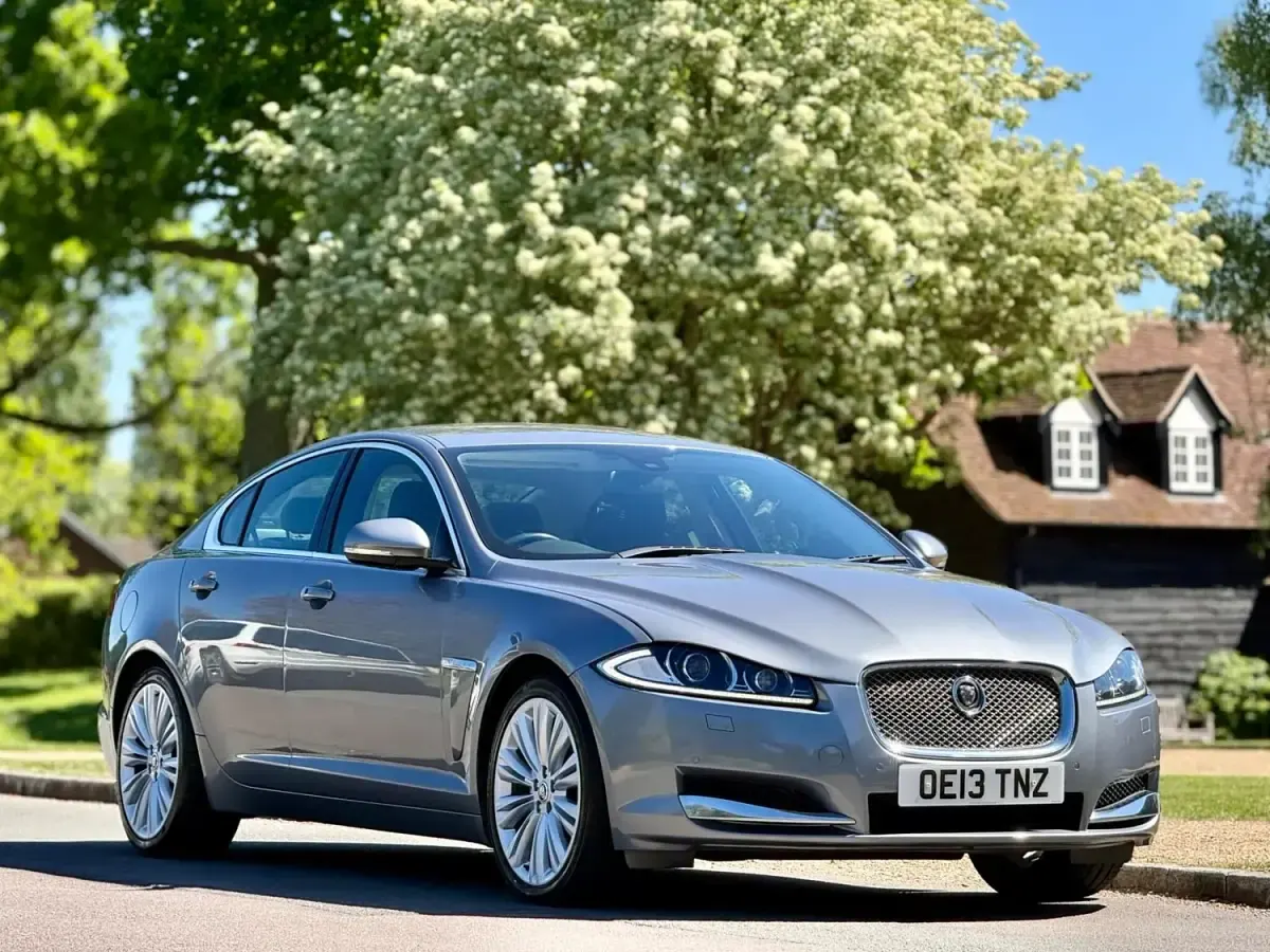 Second-hand Jaguar XF Portfolio 2013 Gri Berlinǎ
