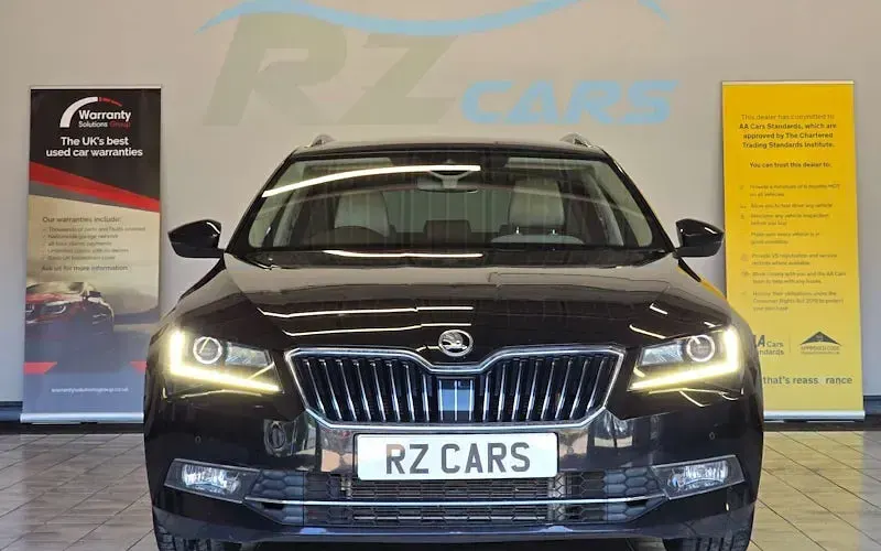 Used Skoda Superb LAURIN & KLEMENT 190 HP (139 kW) 2017 Black Estate