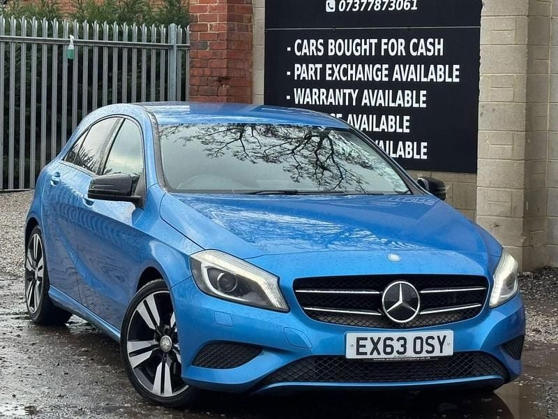 Used Mercedes A200 2013 Blue Hatchback