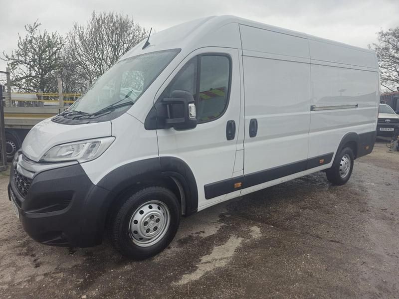 Used Citroën Relay 2023 White Van