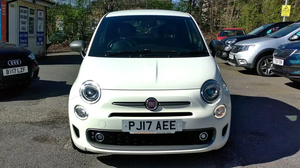 Gebraucht Fiat 500 S 69 PS (50 kW) 2017 Weiß Kleinwagen