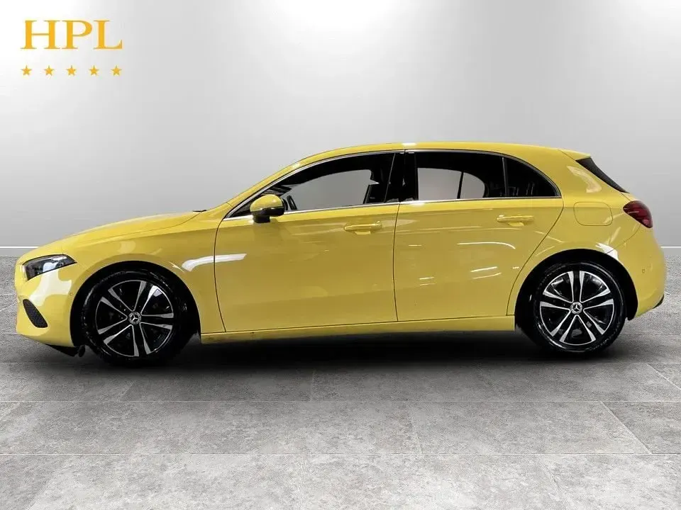 Used Mercedes A180 Executive 150 HP (110 kW) 2023 Yellow Hatchback