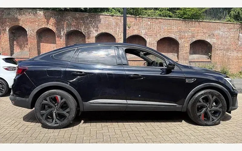 Used Renault Arkana R.S. 143 HP (105 kW) 2022 Black  SUV