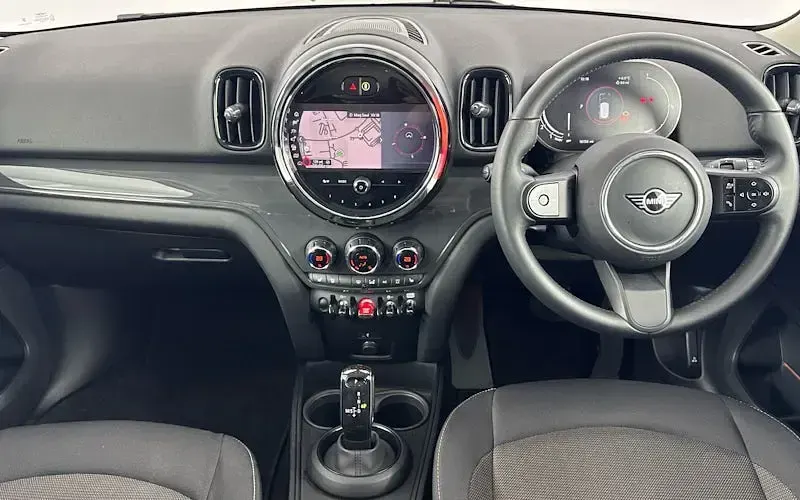 Used Mini Cooper Classic 136 HP (100 kW) 2022 Hatchback