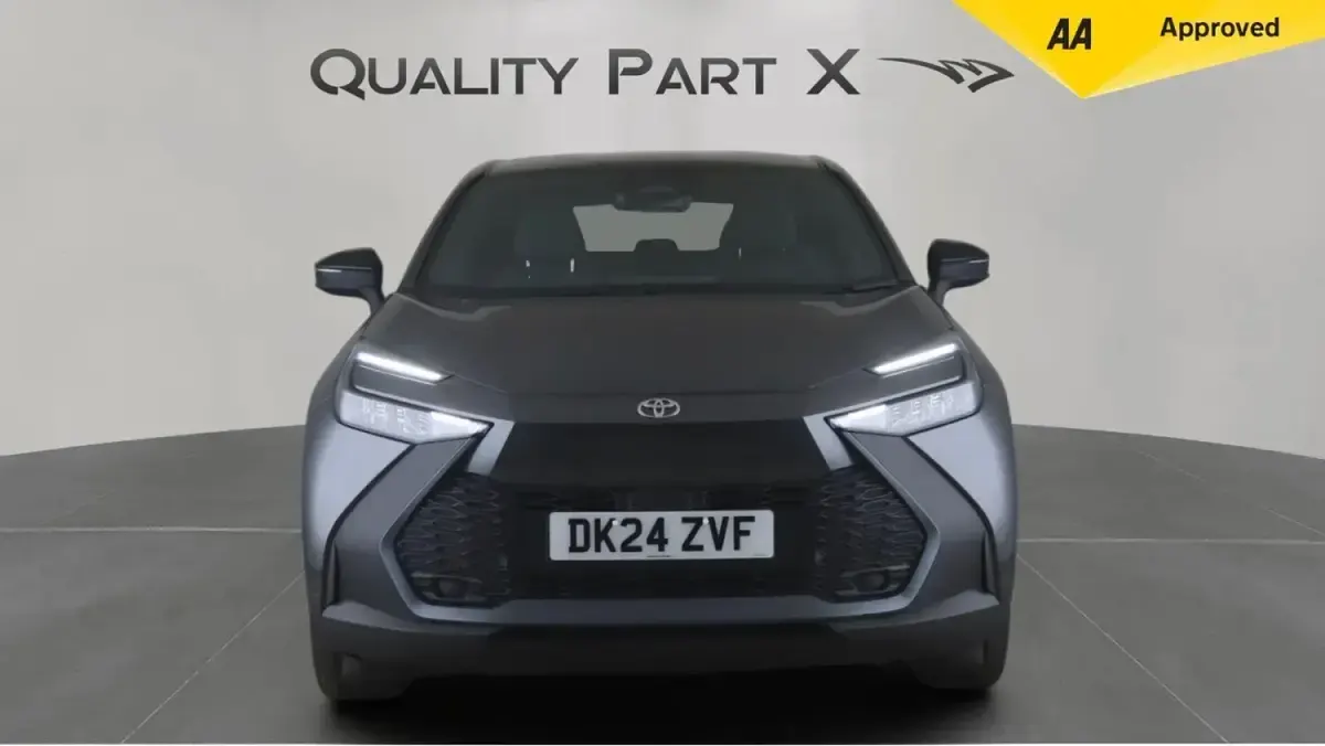 Used Toyota C-HR 140 HP (102 kW) 2024 Grey SUV
